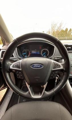 Ford Mondeo cena 72900 przebieg: 104000, rok produkcji 2018 z Lębork małe 277